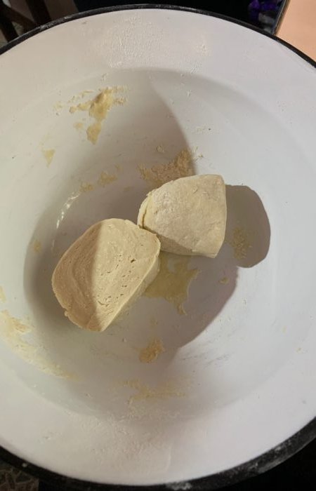 Ale noastre vechi bucate, de la moașa învățate. | Tăiței de casă, de post